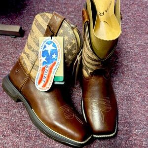 NWT Ariat Anthem Shortie Myra leather cowboy boots